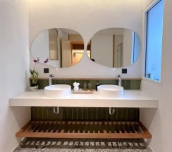 Двухместный люкс c 1 комнатой двуспальная кровать в Peach Hill Resort