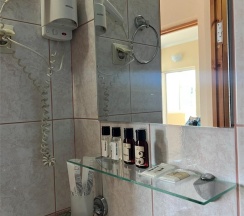 Улучшенный полулюкс в Гал