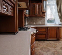 Апартаменты La Rose с джакузи 6-ти местные в Villa Fler