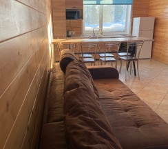 Коттедж трехкомнатный с 3 спальнями в Ice Street 40