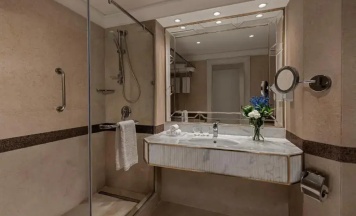 Двухместный номер Ergonomic Flex Space Premium с видом на город (двуспальная кровать) в Отель InterContinental Cairo Citystars by IHG