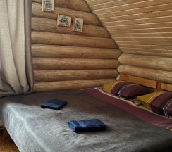 Дом Снегирь в Крутояр