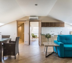 Апартаменты стандарт (мансарда) в Sowa house