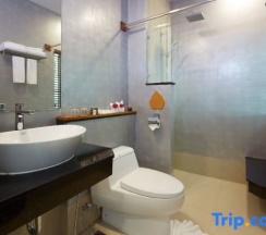 Трёхместный семейный номер Standard с видом на город в The AGATE Pattaya Boutique Resort