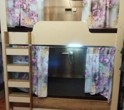 Кровать в общем номере (женский номер) в FM Hostel