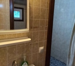 четырех местный эконом в Аммонит