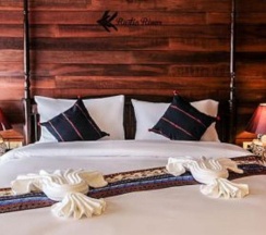 Одноместный номер Deluxe двуспальная кровать в Rustic River Boutique