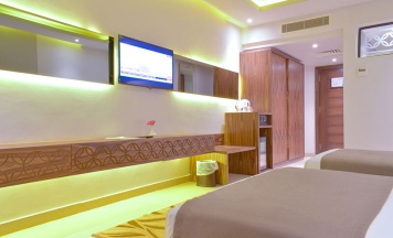 Двухместный номер Superior с видом на бассейн 2 отдельные кровати в Jasmine Palace Resort & Spa