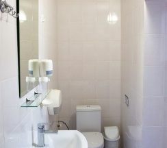 Полулюкс 2+1 с двухспальной кроватью в Камелот