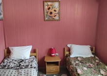 Кровать в 2-местном общем женском номере в Острова