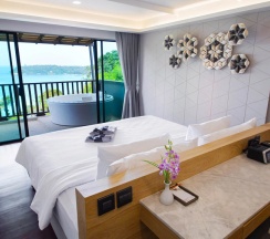 Двухместный полулюкс двуспальная кровать в Andaman Cannacia Resort & Spa