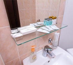 Twin  Standart (Стандарт с двумя кроватями) в Western