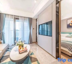 Люкс Business с балконом в Yidiandian Hotel Apartment (Shenzhen International Convention And Exhibition Center)
