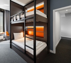 Стандарт двухкомнатный 7-местный с  2-х ярусными кроватями в Delta Sirius