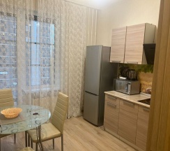 Однокомнатные апартаменты для 4 гостей в Ава Салют SyncotelHome