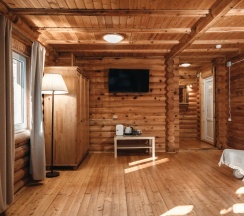 Deluxe*** Room cемейный большой с видом на горы и телевизором (к3R1)  в Шале Леший