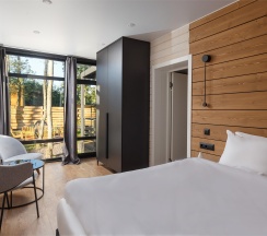 VIP Коттедж Семейный с 1 спальней и купелью в Black Village Family