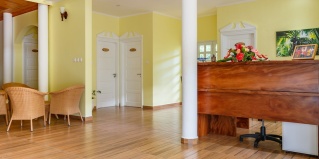 остров Серф: Вилла/Бунгало Captain's Villa