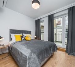 Апартаменты с 2 комнатами с балконом в Barbakan Residence Old Town