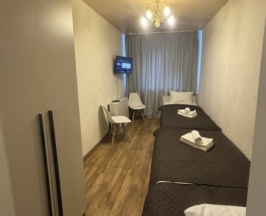 Комната в 3х комнатной квартире с 2 одноместными кроватями в E.P. Apartments