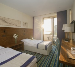 Двухместный стандарт с видом на горы TWIN / Standard double room with mountain view TWIN в Lavicon Apart Nebug