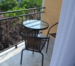 Трёхместный номер Standard с балконом в Guest House Madonna
