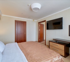 ЛЮКС в Вега