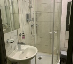 Четырёхместный на Миллионной, 12 в Геркулес