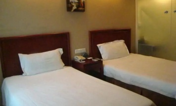 Апартаменты Deluxe c 1 комнатой в GreenTree Inn Shanghai Hongqiao Airport Hotel