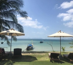 Номер Standard с красивым видом из окна в Koh Kwang Seaview