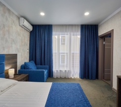 Коннект с балконом в Val`kont hotel