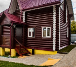 Шестиместный коттедж в Ласточкин дом