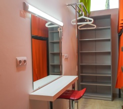 Женский четырехместный номер (Верхнее) в Sunny Sochi Hostel