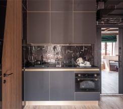 Black Stone с террасой в Red Wood by Provence
