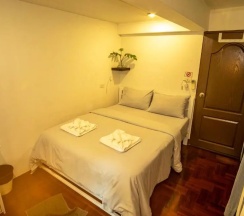 Двухместный номер Standard (двуспальная кровать) в Home16 Hostel 16