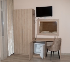 Семейный номер Standard с 2 комнатами с балконом и с красивым видом из окна в Zzz