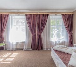 Большой двухместный номер с 1 кроватью или 2 отдельными кроватями в Кварталъ