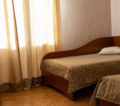 Люкс двухкомнатный с двумя раздельными кроватями  в АэроОтель