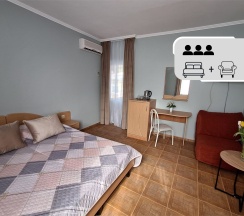 СТАНДАРТНЫЙ 13 ТРЕХМЕСТНЫЙ НОМЕР С ДВУМЕСТНОЙ КРОВАТЬЮ, ДИВАНОМ в Цитрус