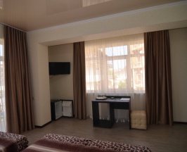 Семейный номер Standard с балконом в Laza plaza