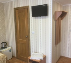 Номер улучшенный с 2 односпальными кроватями в Шатковская