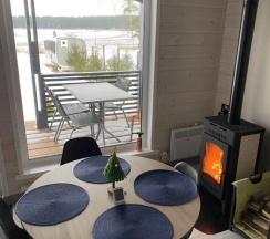 Коттедж у озера в Кексгольм