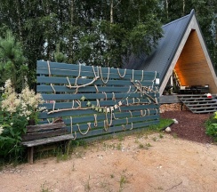 Двухместные апартаменты Deluxe с видом на реку двуспальная кровать в Fraubu.camp