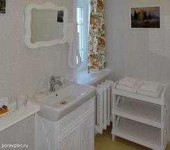 Двухместный люкс двуспальная кровать в Вишнёвый сад