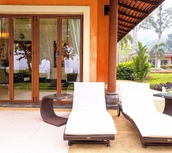 Люкс Deluxe с видом на восход в Laguna Villas Boutique Hotel