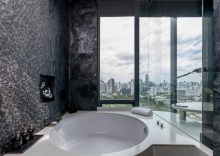 Двухместный номер So Cozy with City Skyline View 2 отдельные кровати в SO/ Bangkok