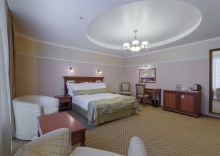  Джуниор сьют с балконом (Junior Suite-B) в Дегас