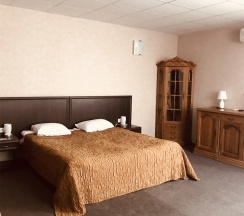 Полулюкс (комфорт) в 12 Комнат