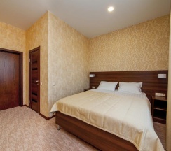Улучшенный двухместный номер с 1 кроватью в D hotel