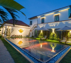 Вилла с видом на сад в Hoi An Laughter Garden Villas